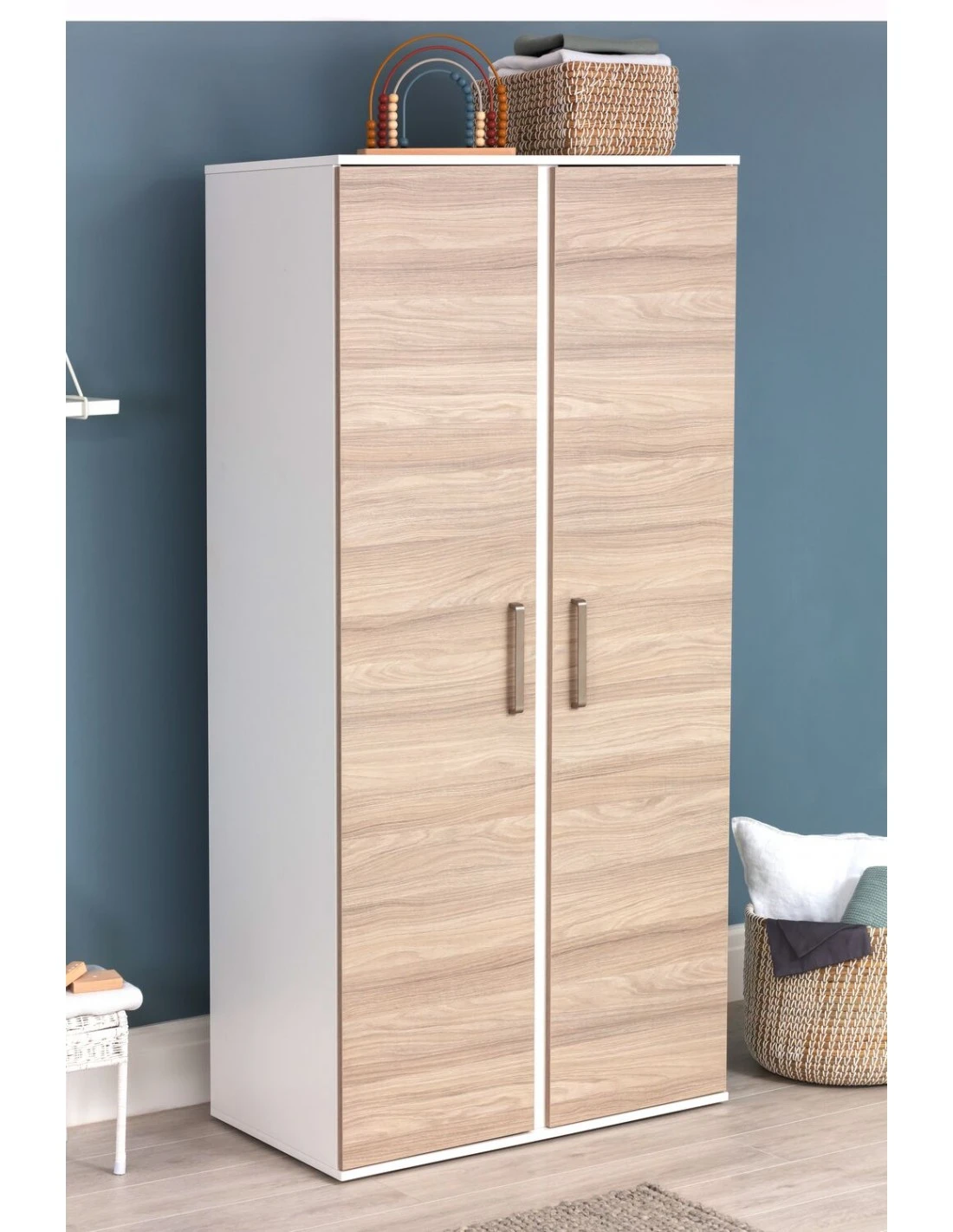 Silver Cross Finchley Wardrobe - Oak/White 3 Silver Cross Finchley Wardrobe - Oak/White